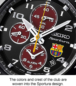 The colors and crest of the club are woven into the sportura design.